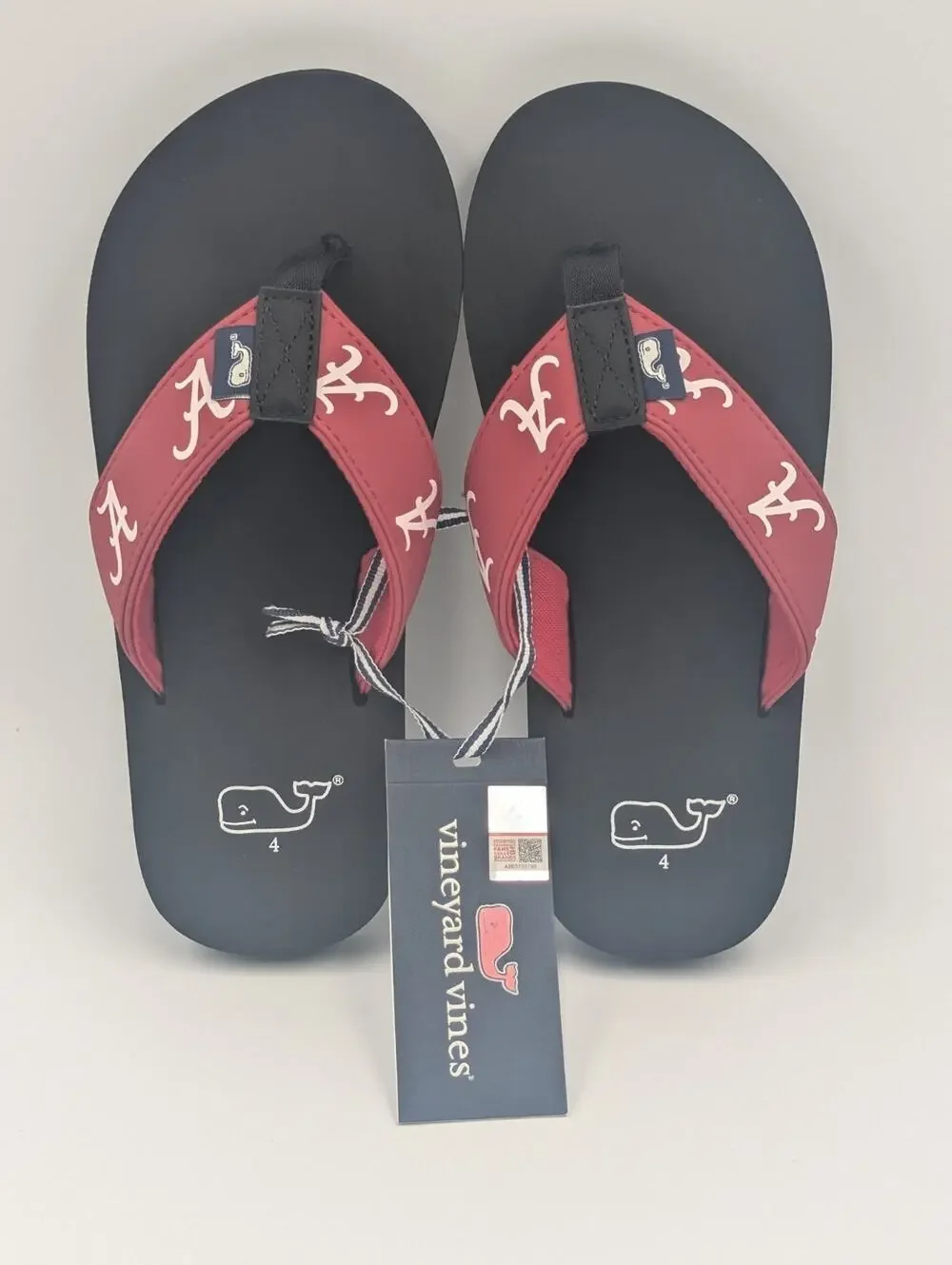 Vineyard Vines Alabama Crimson Tide Youth Size 4 Flip Flops Sandals Game Day NWT